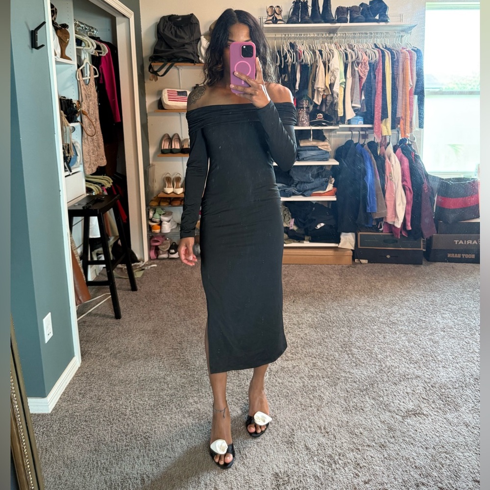 Hello Molly Black Off-Shoulder Bodycon Dress